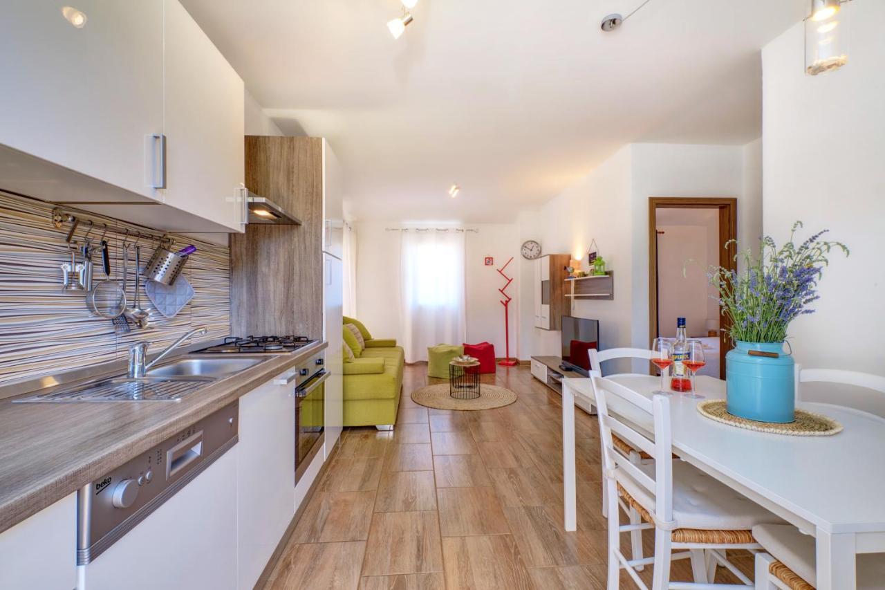 וולי לוסיניי Apartment Tena מראה חיצוני תמונה